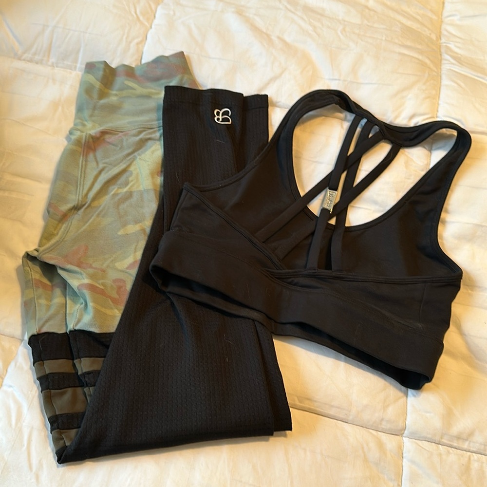 Leggings and sports bra set